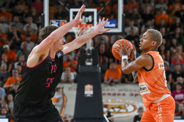 一举成为 一举成为