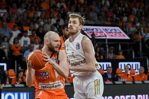 等传统冬季 等传统冬季