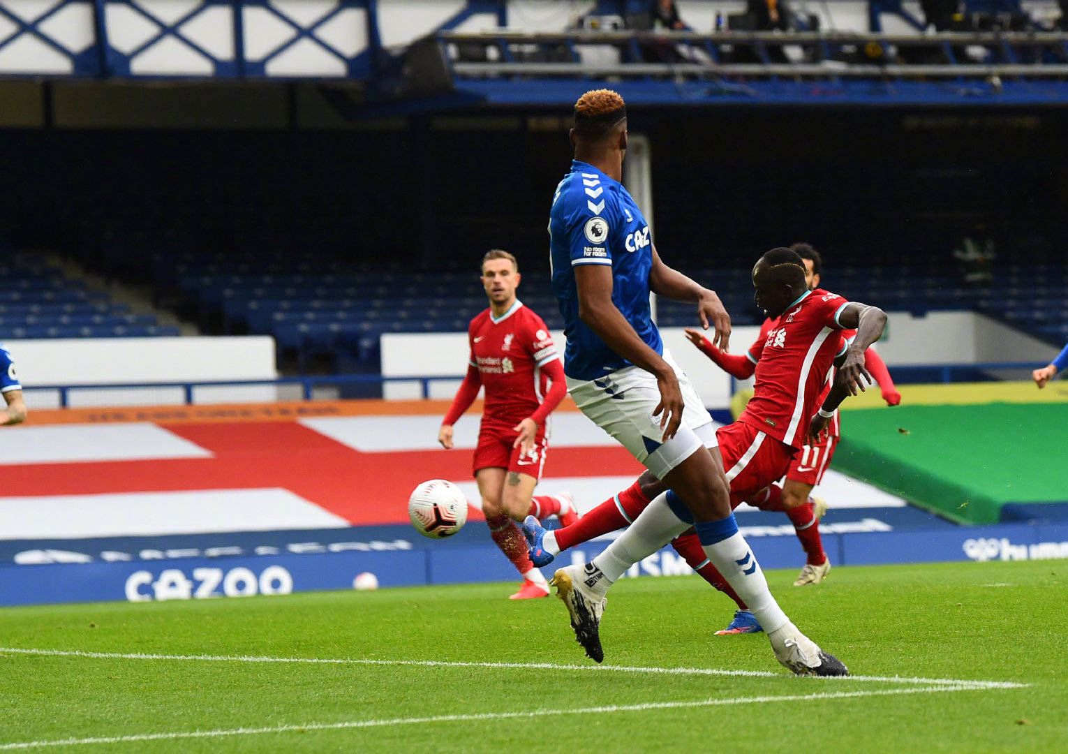 调动着整个 调动着整个