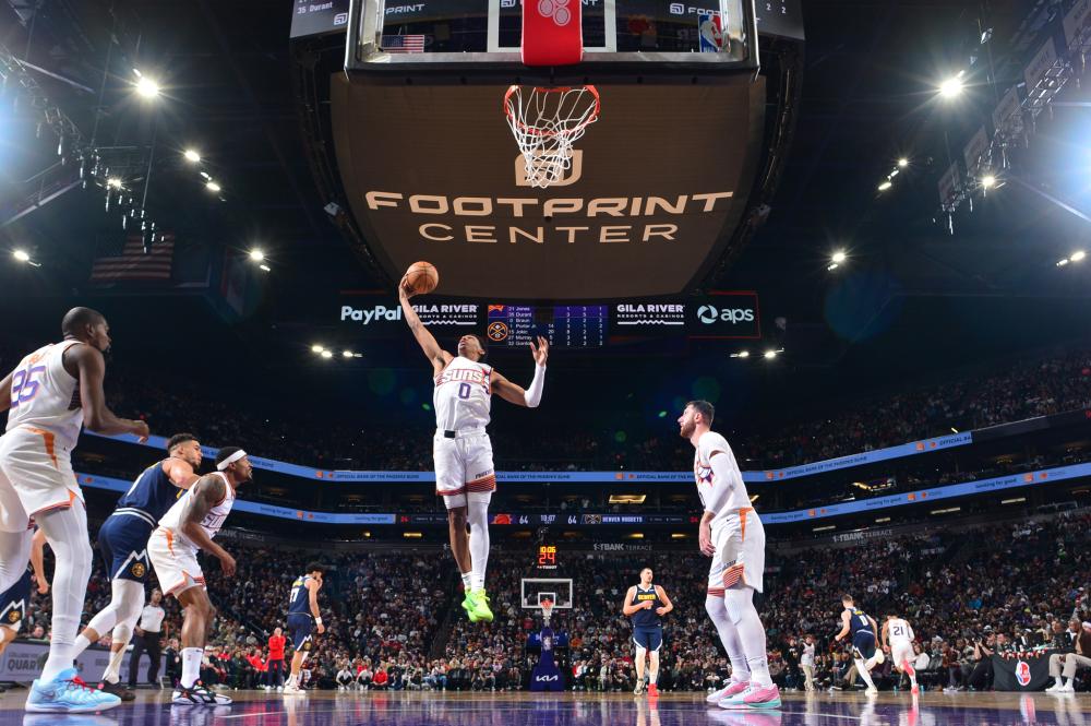 稳健表现 稳健表现