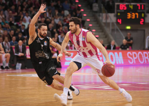 这场备受瞩 这场备受瞩